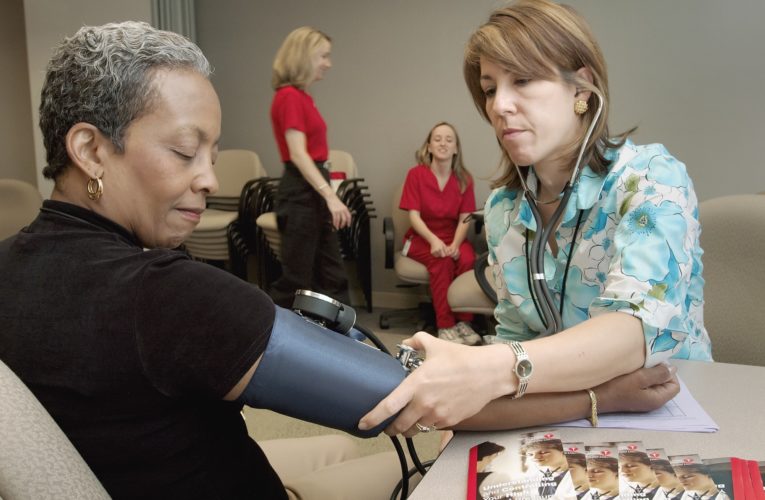 How to Lower Blood Pressure at Home Without Medicine in Tampa